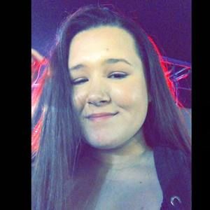 Meet your Posher, Alicia